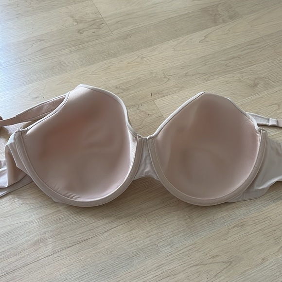 Vanity Fair Bra Beautifully Smooth Cooling Touch 76355 Underwire Neutral 44C - Picture 2 of 6